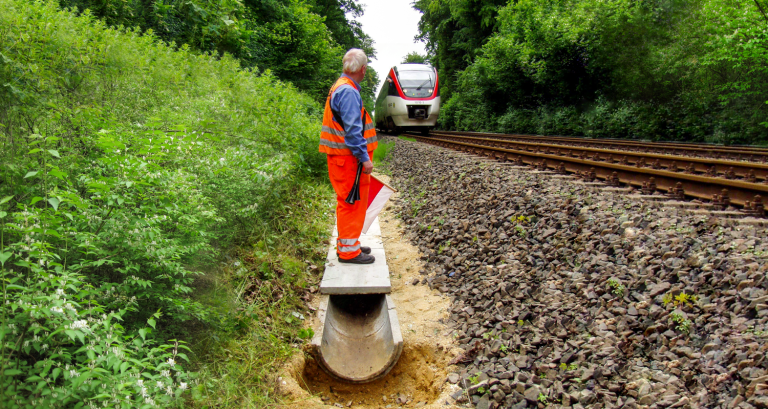 Bahnbau Halbschale Kabelkanal Porosit Betonwerke GmbH